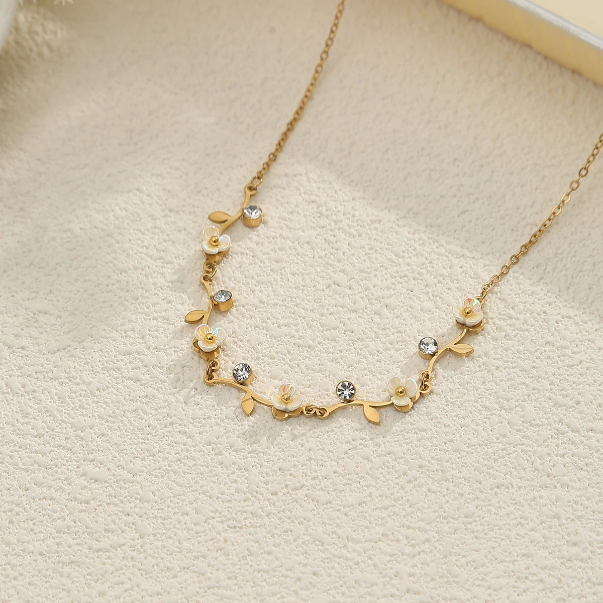 18K Gold-plated Floral White Zircon Necklace