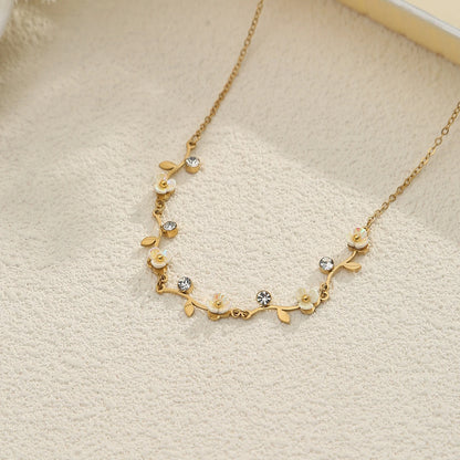 18K Gold-plated Floral White Zircon Necklace