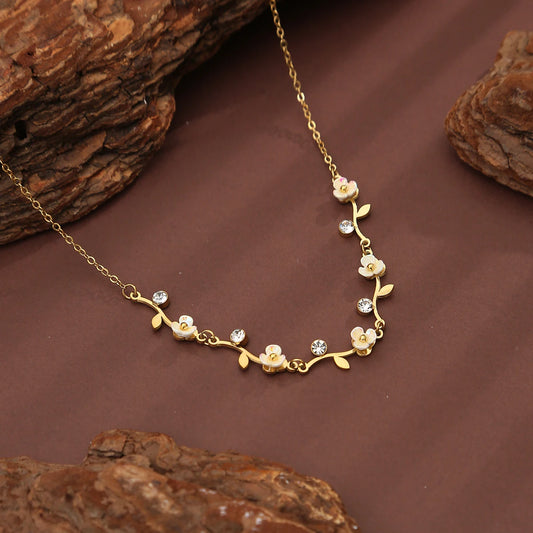 18K Gold-plated Floral White Zircon Necklace