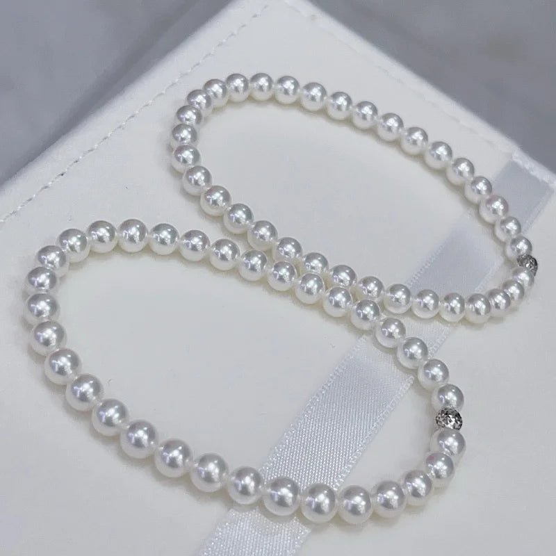Round Pearl 18k White Gold Bracelet